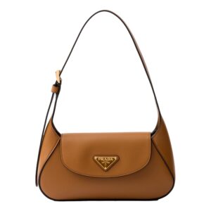 Brown leather handbag with shoulder strap