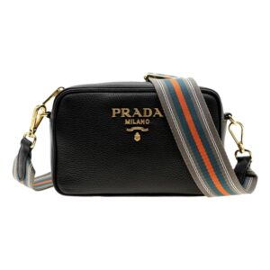Stylish handbag featuring gold accents