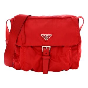 Fashionable red shoulder bag