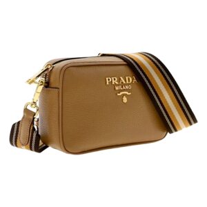Compact shoulder bag, elegant design